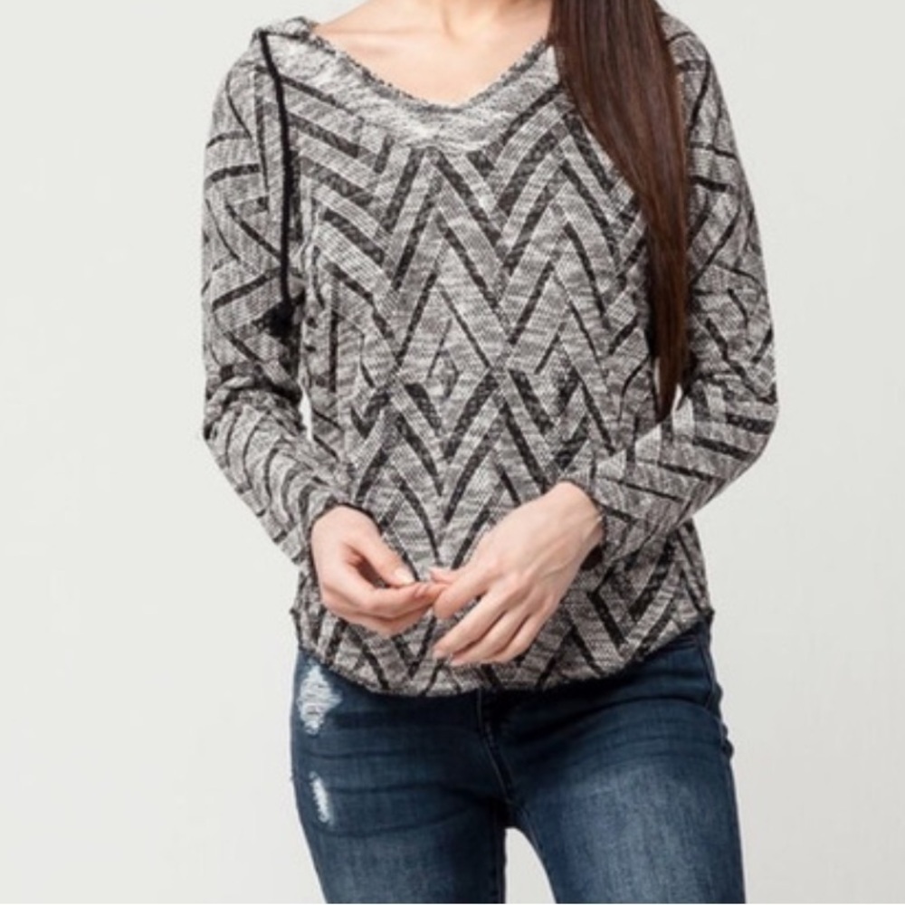 O’Neill Remi Black White Hooded Pullover Kangaroo Pouch Sweater